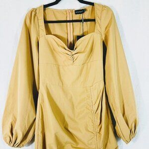 Pretty Little Thing Tan Sweetheart Neckline Dress Size 4
